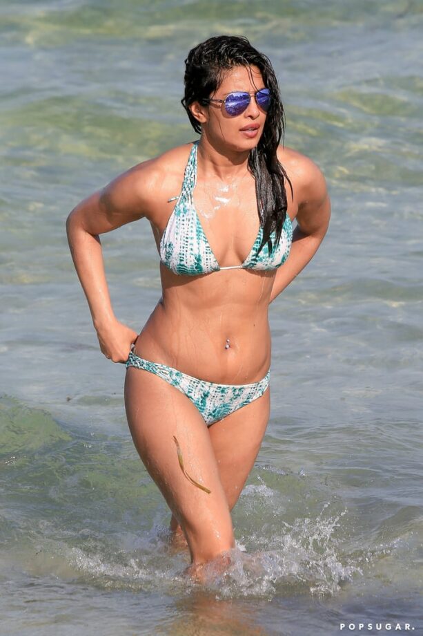 Times When Priyanka Chopra Broke The Internet In Swimsuit - 6