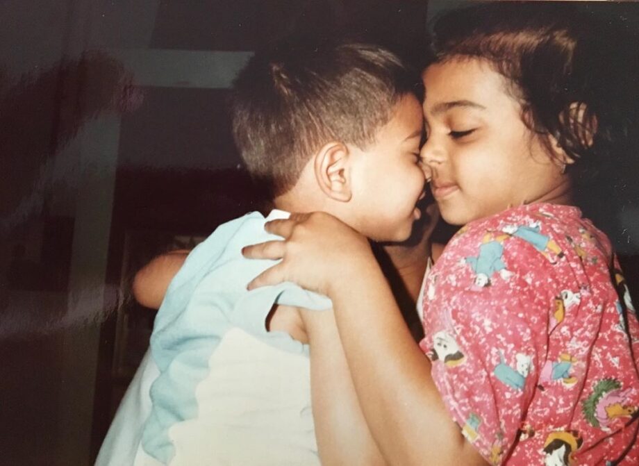 Radhika Apte And Her Adorable Childhood Memories, See Here - 6