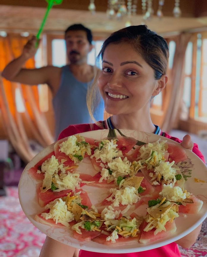 Rubina Dilaik Proves She Is A Big Foodie: Check out - 7