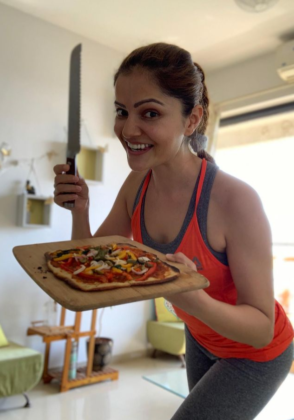 Rubina Dilaik Proves She Is A Big Foodie: Check out - 6