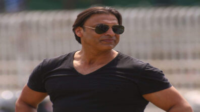 Shoaib Akhtar chilling with some legends of the game, glimpses here