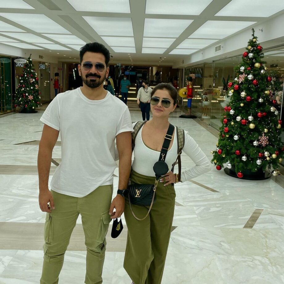 The stylish duo: Rubina Dilaik & Hubby Abhinav Shukla’s color-coordinated fashion styles - 1