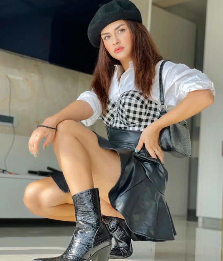 The Ultimate Guide To Sway In Leather Couturiers By Avneet Kaur, Take Cues - 0