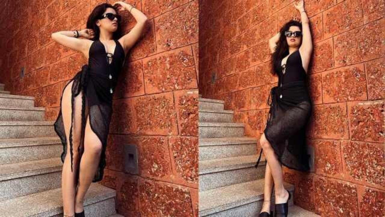 Avneet Kaur sets temperature soaring in monokini black dress, are you in love? 782518