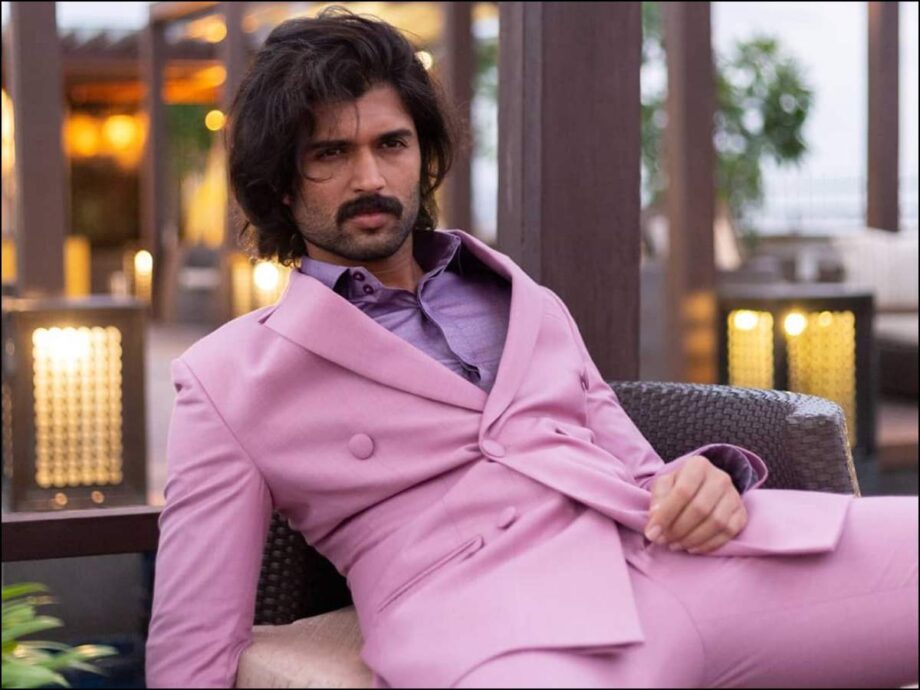 Vijay Deverakonda’s Impeccable Fashion-Sense Setting Pink Suit Trend - 1