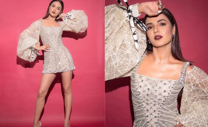 Vogue FACE OFF: Jasmin Bhasin VS Shruti Haasan: Who Looks Better In Jewel Embellished Mini Dress? - 3
