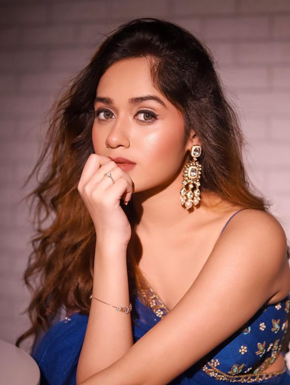 Wanna Have That Trendy Blush Makeup? Cues Coming From Jannat Zubair To Look Drop-Dead Gorgeous - 1