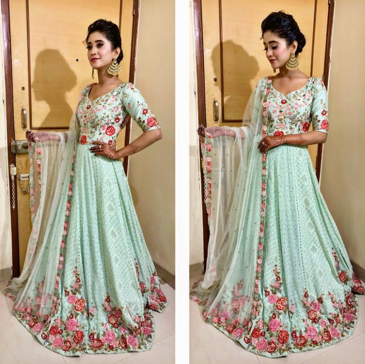 We Don’t Believe In Love But Shivangi Joshi’s Indian Wear Made Us Fall For Her - 3