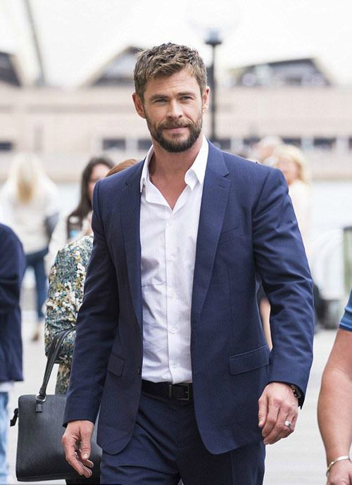 5 Striking Outfits Of Chris Hemsworth That Highlight His Fashion Sense - 1