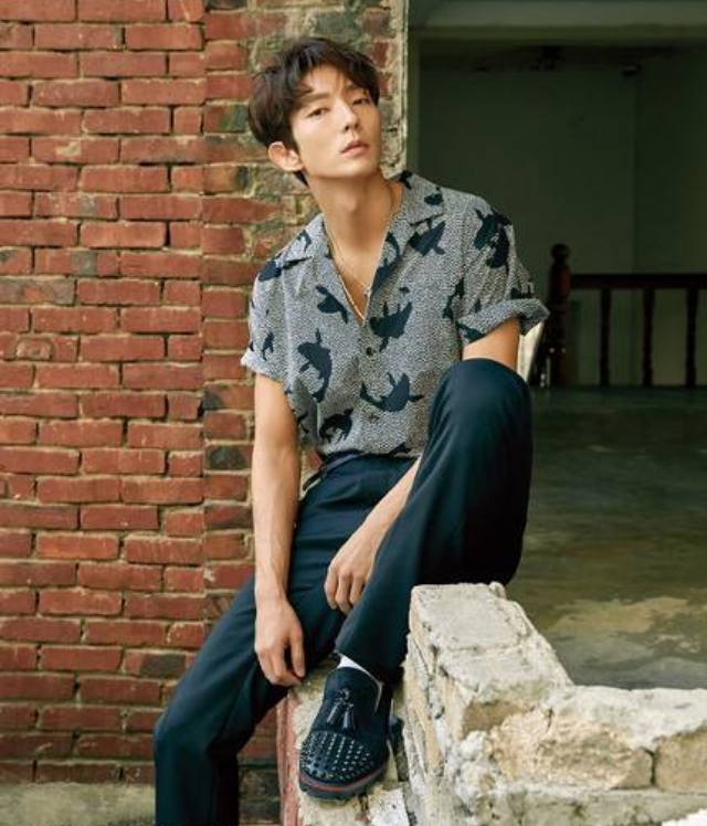 5 Style Lessons To Take From Lee Joon-Gi - 3