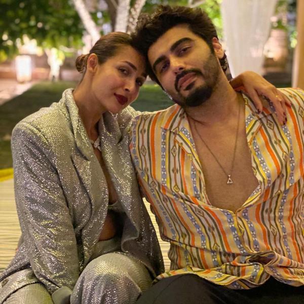 5 Times Malaika Arora And Arjun Kapoor Made Us Feel Single With Their Romantic Pictures, Take A Look - 4