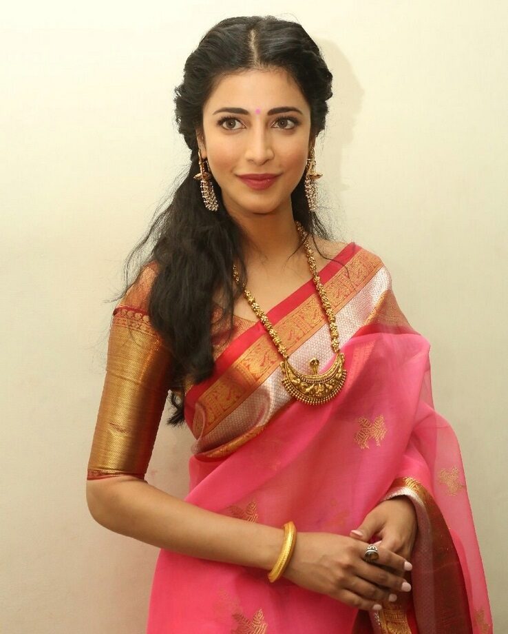 5 Times Shruti Haasan Has Pulled Off Pink Saree Look - 4