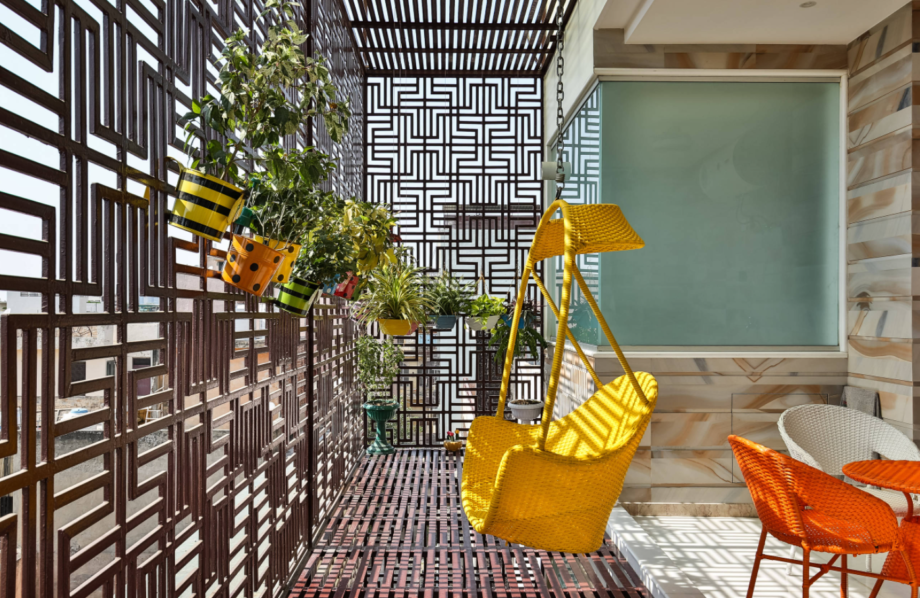 7 Possibilities To Create The Most Out Of A Sunny Balcony, Take A Look - 4