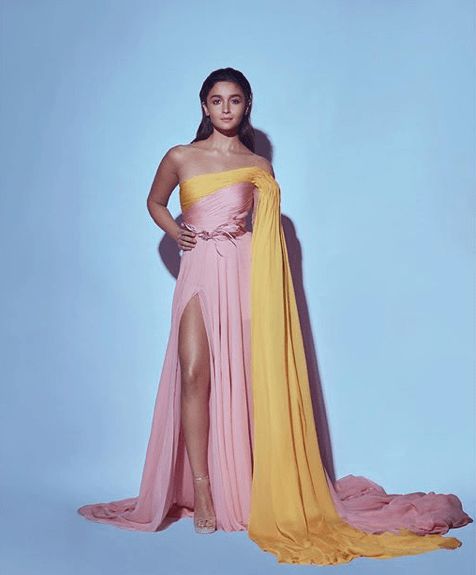 Alia Bhatt In 5 Gowns Stole Our Heart And We Can’t Breathe! Check It Out - 0