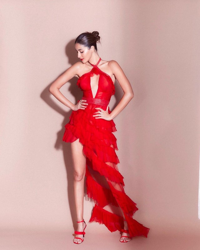 Ananya Panday Is Making Us Swoon Over Her Red Hot Look, See Pics To Fall In Love With This Beauty - 2