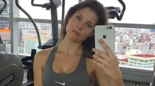 Amanda Cerny Stresses The Importance Of Sticking To A Fitness Plan, Check It Out