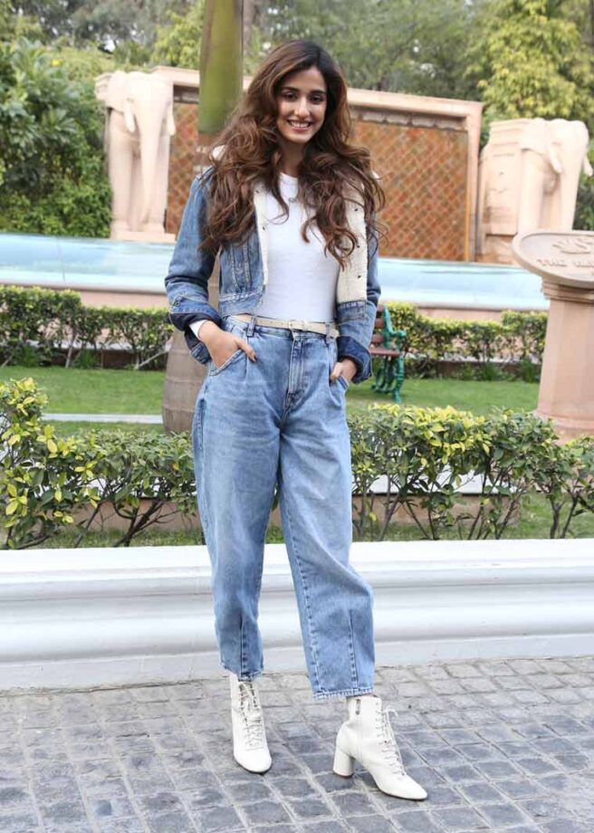 Deepika Padukone or Disha Patani: Who Pulled Off All Denim Fit Better? - 3