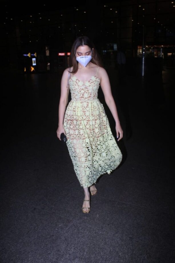 Did You Know Tamannaah Bhatia’s This Outfit Could Finance Your Family Trip To Goa - 3