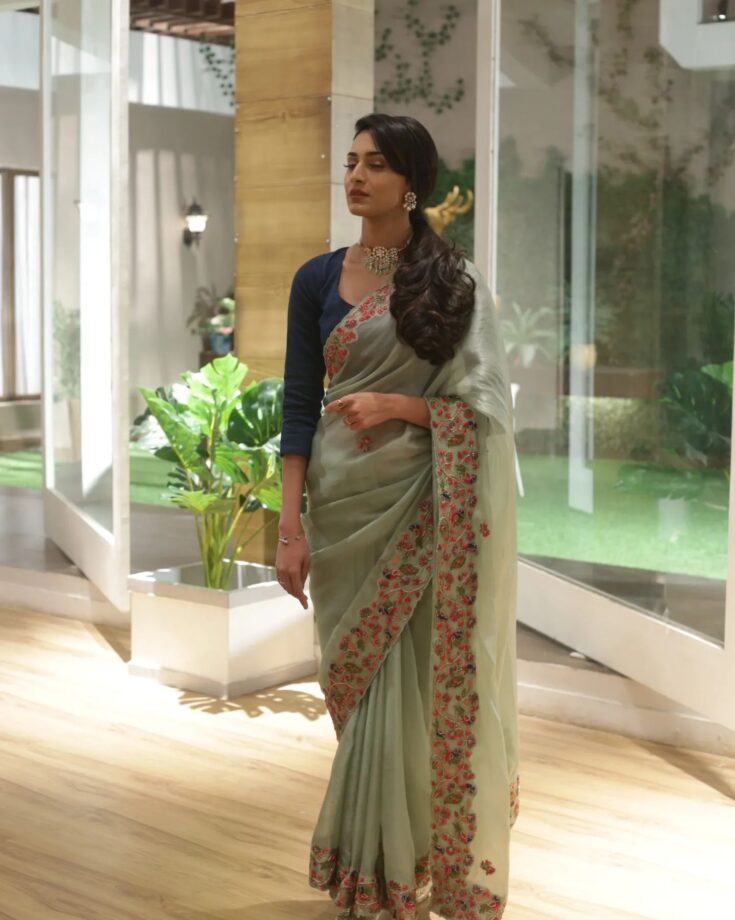 5 Times Erica Fernandes Swooned Our Hearts With Her Gorgeous Saree Collection - 5