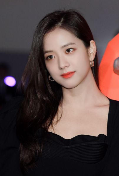 Blackpink Jisoo In Dior Is A Vision Of Beauty And Style In Its Purest Form! Take A Look - 0