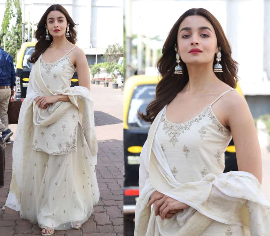 Keep those pastels aside, We’re wearing white to the wedding now: Grab hints from Alia Bhatt And Deepika Padukone - 1