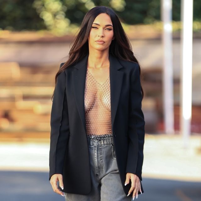 Learn How To Pull Off Bold Looks From The Stunning Megan Fox! 7 Inspos For You - 3