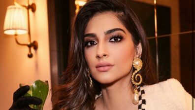 MAKEUP GUIDE: Learn How To Slay Glamorous Makeup Look Like Beauty Guru Sonam Kapoor