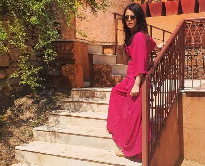 Radhika Madan Surely Knows How To Dress Ravishing And Look Cute, Take A Look At These 5 Pictures And Tell Us If You Agree Or Not - 4