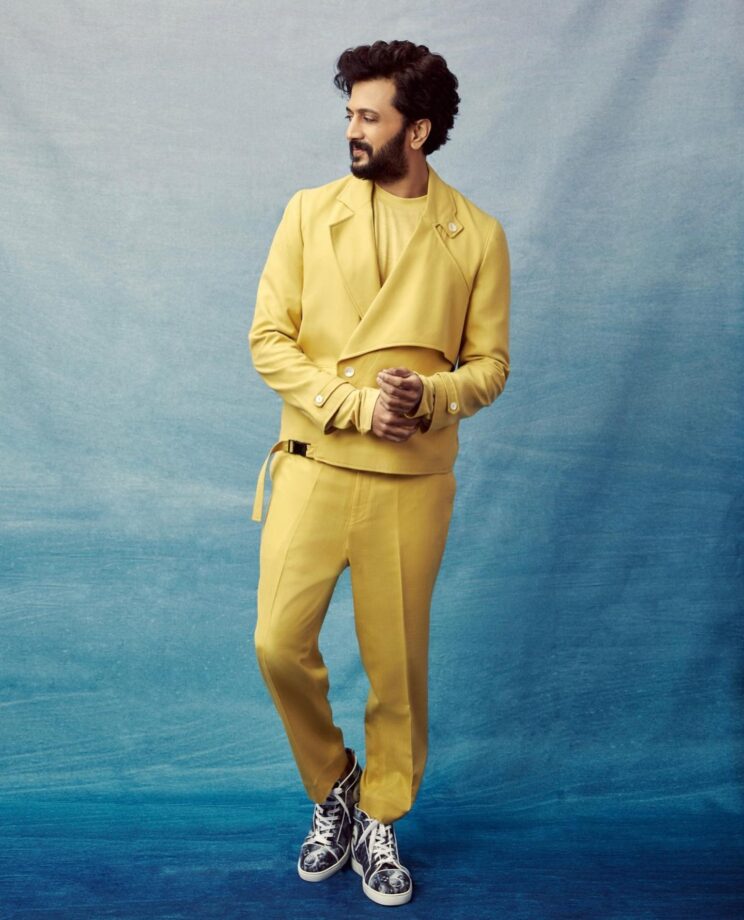 Riteish Deshmukh Goes All Yellow & We Are Crushing Over It: See Pics - 0