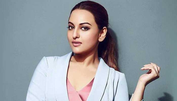 Sonakshi Sinha Talks About Her First Serious Relationship, Find Out More - 0