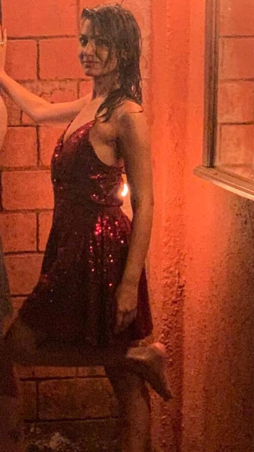 Sriti Jha Slaying In Red Sequin Plunge Neck Dress In The Golden Hour - 2