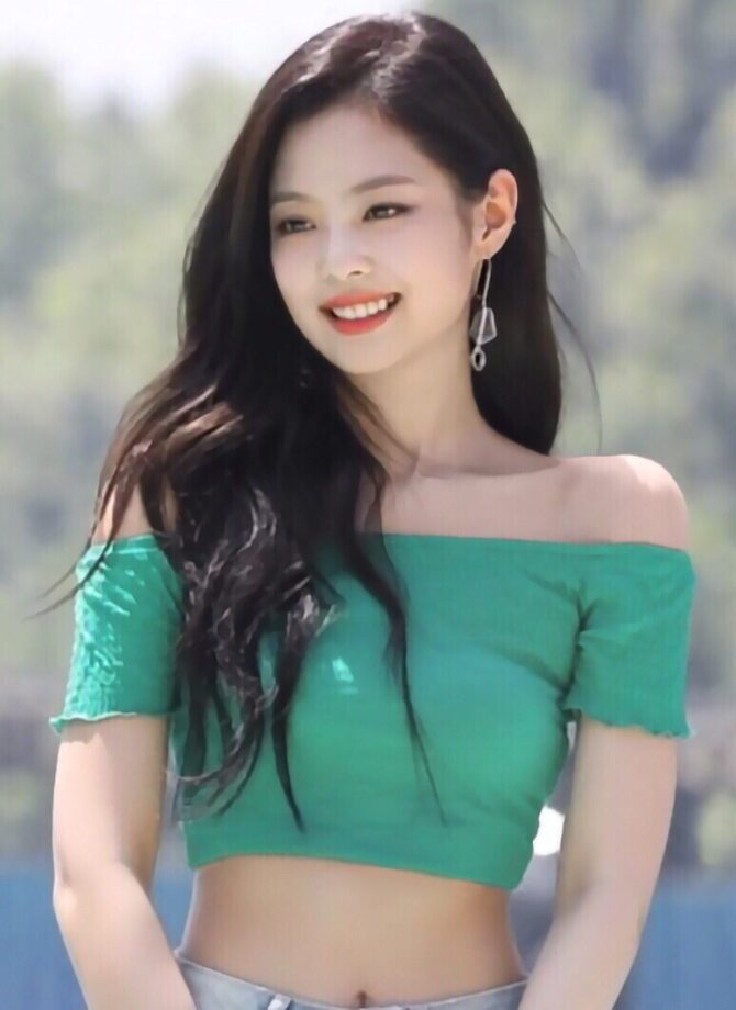 Stray Kids Felix To Blackpink Jennie: 5 Gorgeous K-Pop Stars Who Have Made Us Swoon Over Korean Beauty - 0