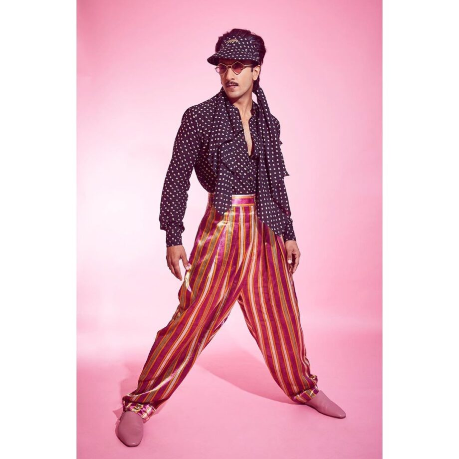 Take A Peek At Ranveer Singh’s Bold Style, Tap Here! - 3