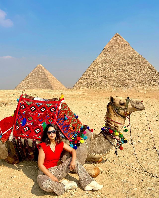 Take A Peek At These Wonderful Photographs! Hina Khan Is Definitely Tempting Us To Travel To Egypt - 0