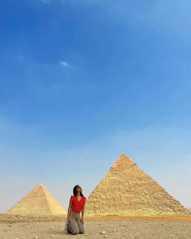 Take A Peek At These Wonderful Photographs! Hina Khan Is Definitely Tempting Us To Travel To Egypt - 2