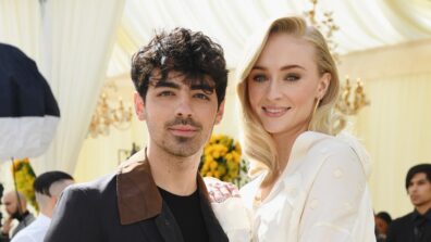 Looping to this tiktok video of Sophie Turner and Joe Jonas mimicking the Kardashians, take a look