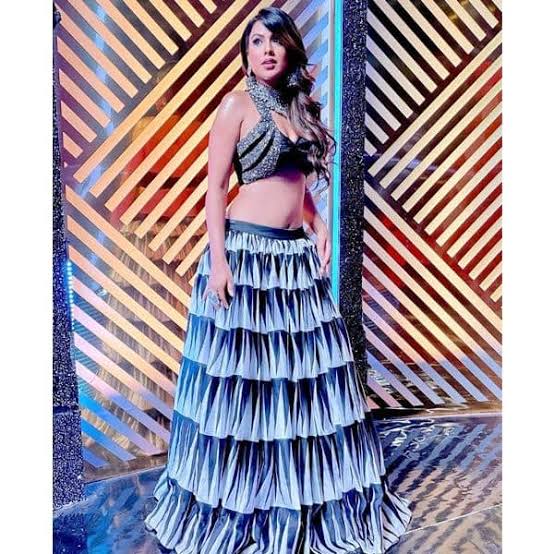 Throwback To A Time When Nia Sharma Broke The Internet With Dazzling Backless Top And Black And White Skirt Alongside Rahul Vaidya - 0