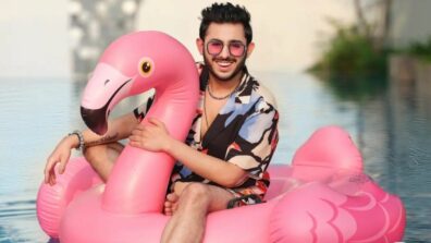 Throwback To CarryMinati’s Vacation Picture On Flamingo Floaties!