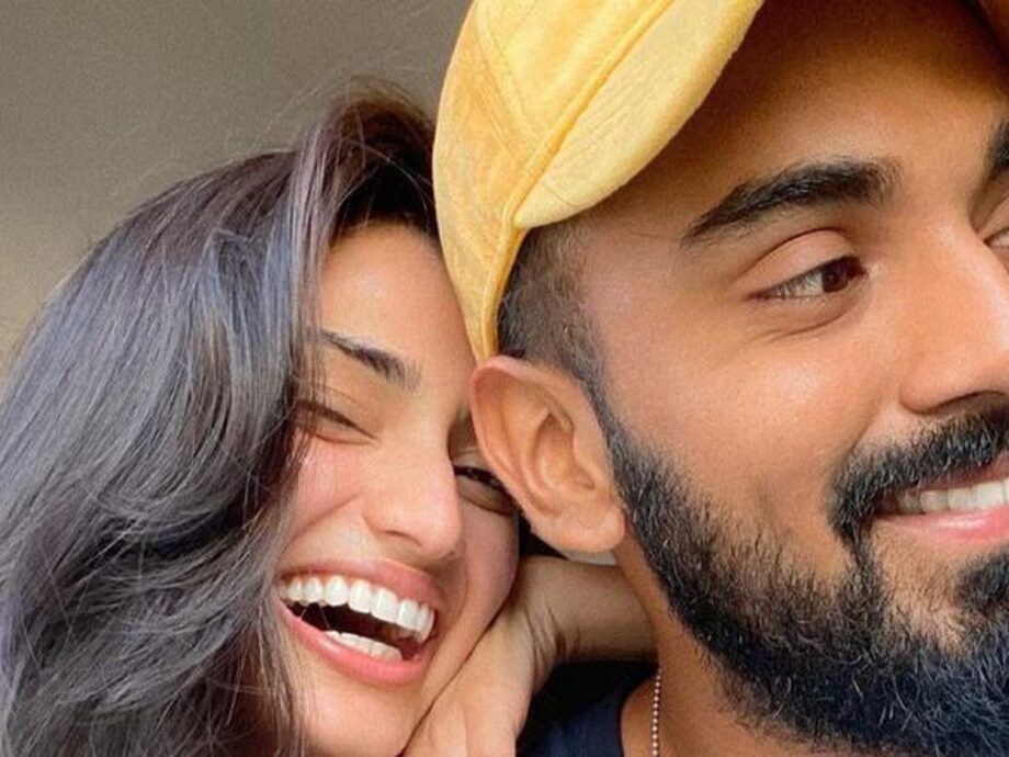 Unseen Pictures Of Athiya Shetty And BF KL Rahul, Fans Waiting For Them To Get Married - 1