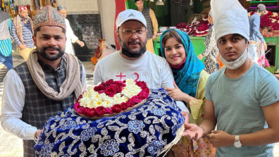 Viral Pic: ‘Digital Queen’ Avneet Kaur seeks blessings at Ajmer Sharif Dargah, fans love it