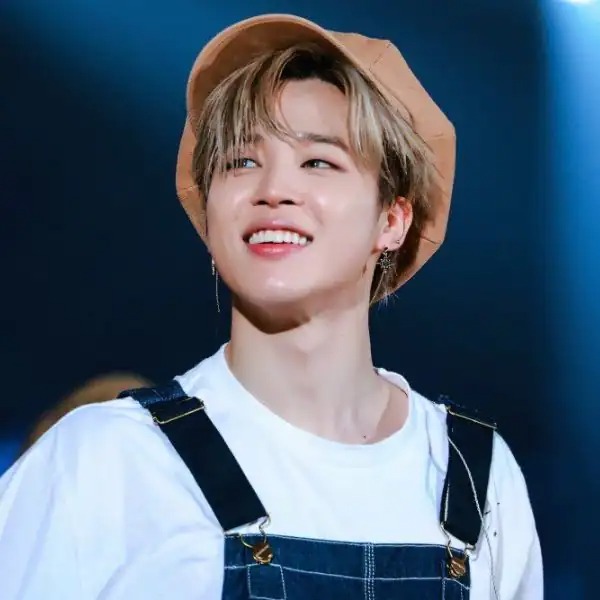 10 Photos Of BTS Member Jimin Taken By Fans That Prove He’s Even More Attractive In Real Life, Take A Look - 9