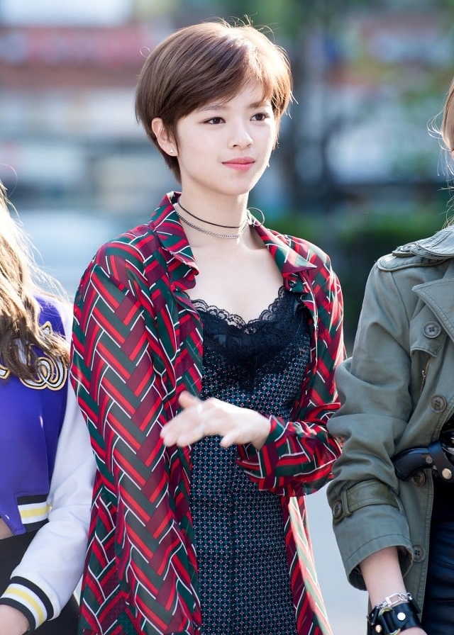 10 Stunning Photos Of Twice’s Jungyeon With Short Hair That Prove She’s Better Than The Rest, Take A Look - 0