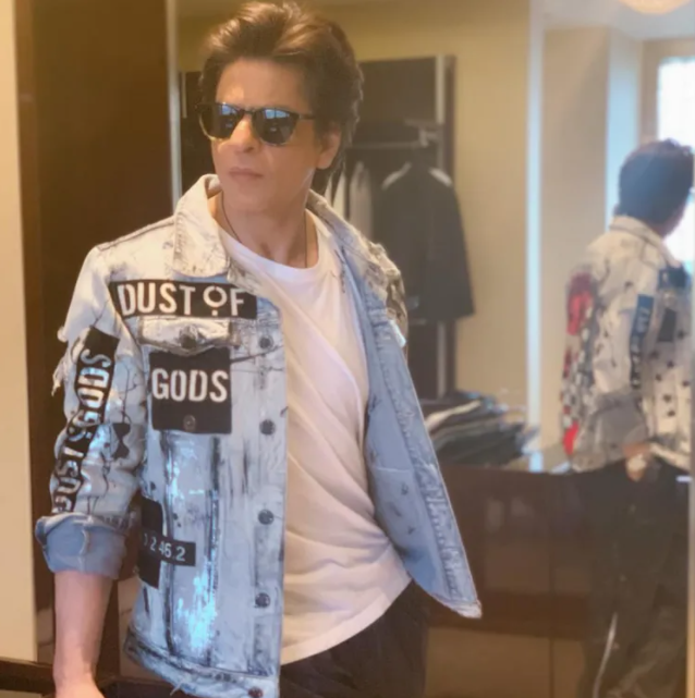 Take A Look At Some Of Shah Rukh Khan’s Most Iconic Denim Jacket Moments - 3