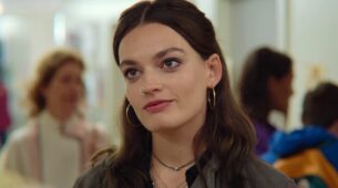 Emma Mackey In ‘Sex Education’ Has 5 Facts You Didn’t Know, Check Out
