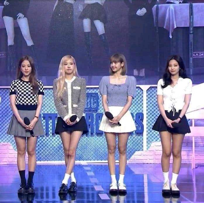 Blackpink Forgot To Inform Jisoo About The Dress Code 10 Times! Take A Look - 3