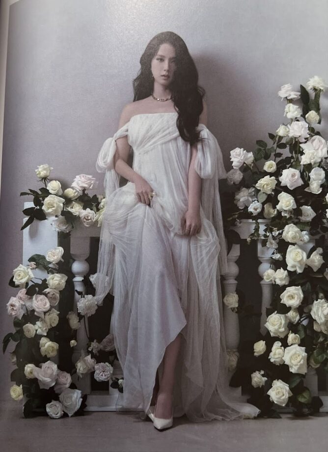 BLACKPINK Jisoo As A Greek Goddess: See Pictures Here - 0