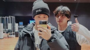 BTS members V and RM love clicking ‘mirror selfies’, ARMY, come learn special tricks