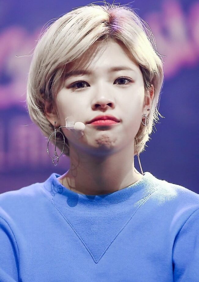 Twice’s Jeongyeon With Short Hair Is The Cutest Thing, Check Out These Pictures - 1