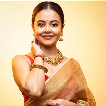 Devoleena Bhattacharjee’s Instagram Makes Us Go Awww, Take A Look - 0