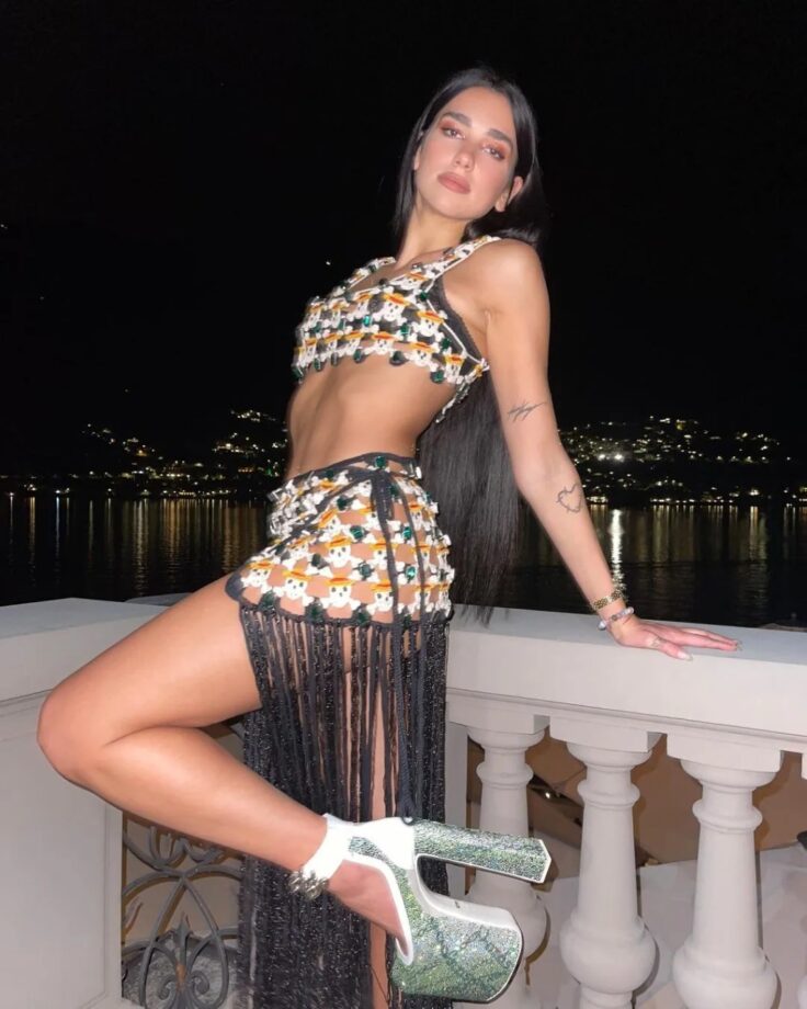 Get Party-Ready Like Dua Lipa: The Singer Knows How To Look Dazzling In These 5 Stunning Ensembles - 2